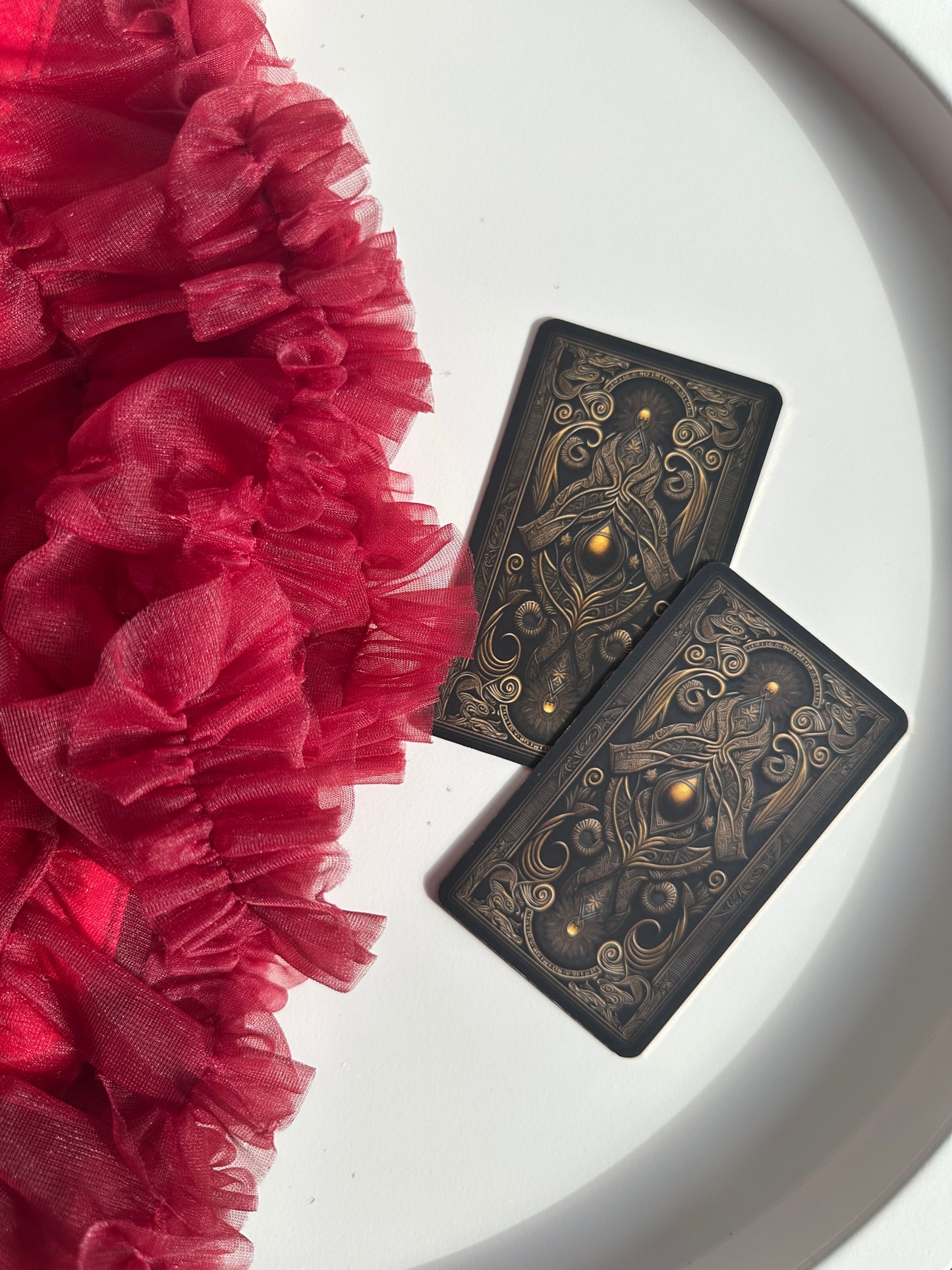 🪞Pluto Retrograde Love & Healing Reading Short Tarot Reading - What is resurfacing to be healed, released and transformed within you 🪞